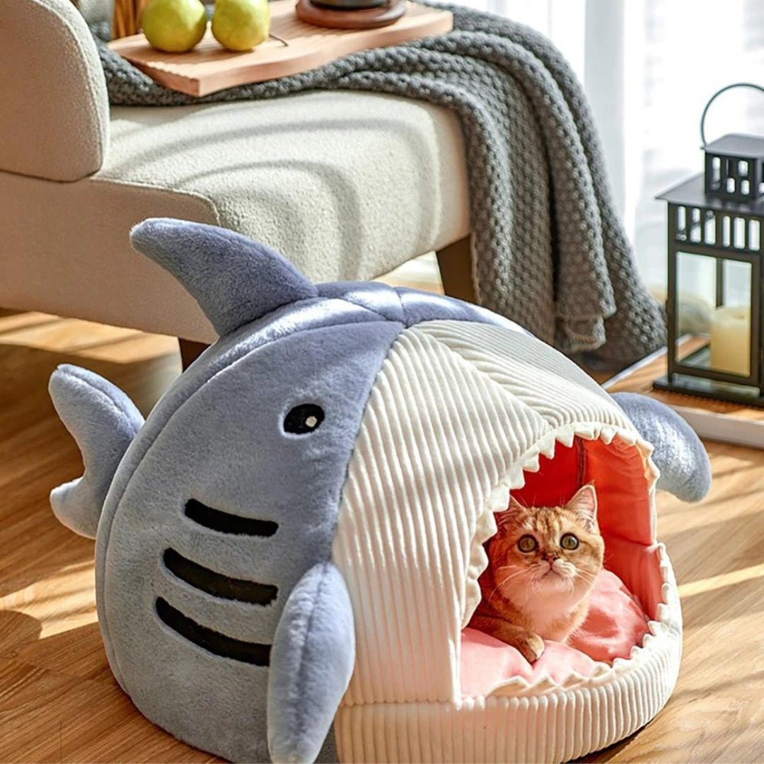 Cama cálida Baby Shark para gatos