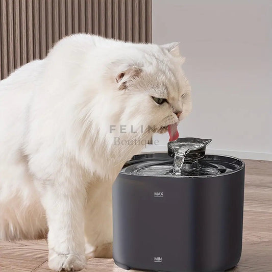 Fuente de Agua Ultra Silenciosa para Gatos (2.2L) / Bebedero Automático con Grifo en Forma de Gato y Conexión USB - Boutique Felini