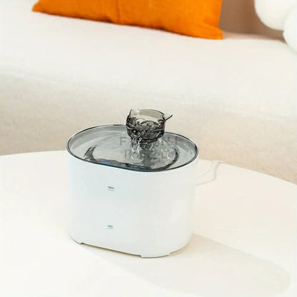 Fuente de Agua Ultra Silenciosa para Gatos (2.2L) / Bebedero Automático con Grifo en Forma de Gato y Conexión USB - Boutique Felini